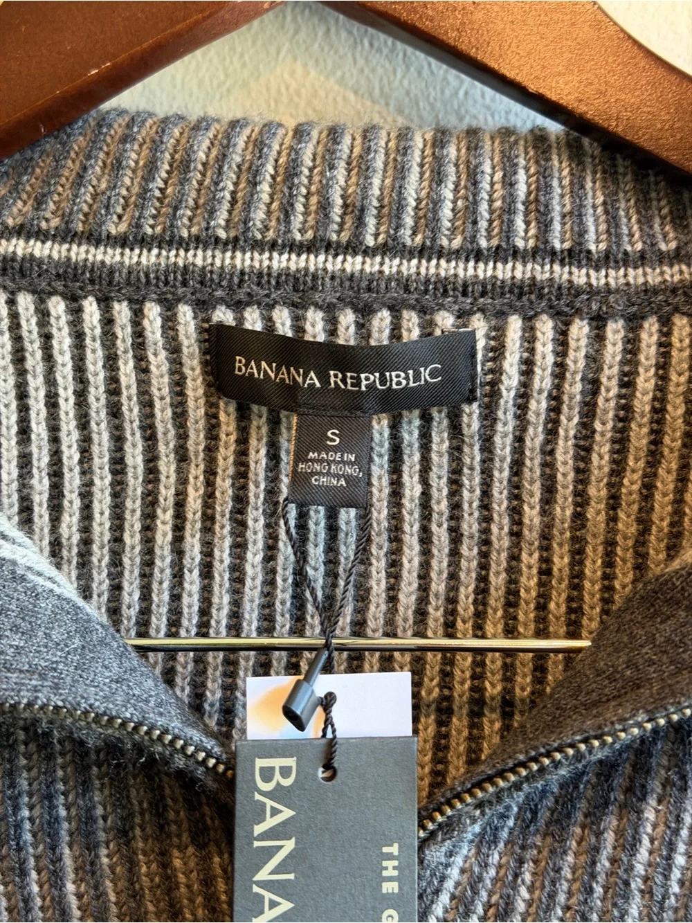 NWT BANANA REPUBLIC RIBBED MERINO HALF-ZIP SWEATER GRAY SMALL